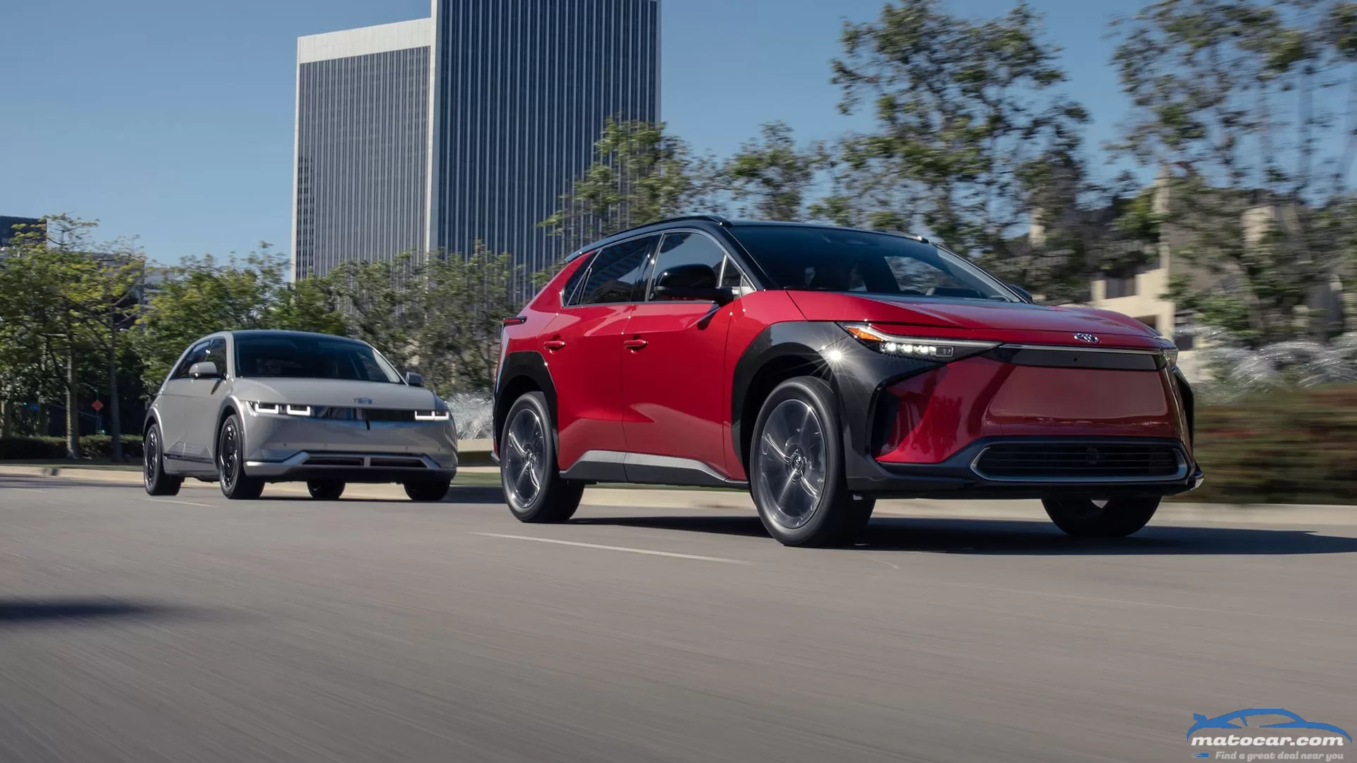 2022 Hyundai Ioniq 5 vs. 2023 Toyota bZ4X: Small EV SUVs Compared!