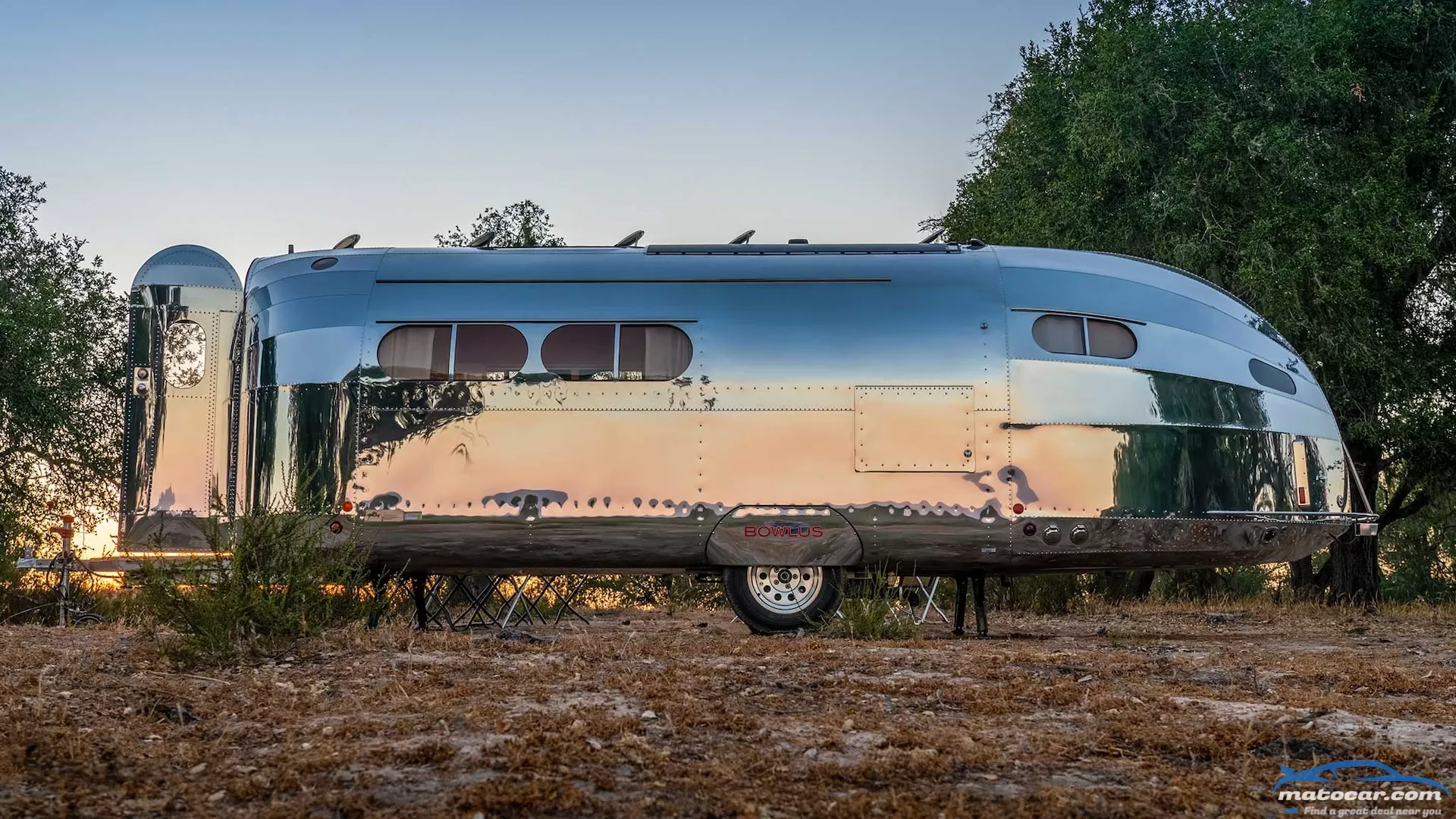 The New Tesla of Luxury Campers Will Make Airstreams Blush